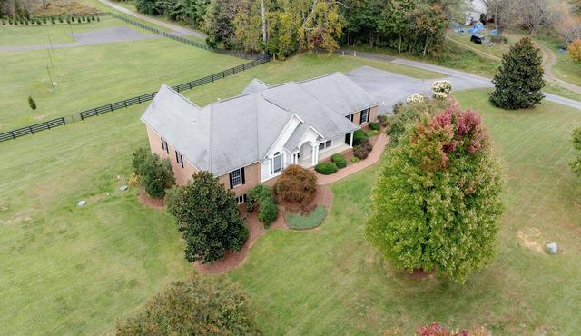 Josephine's Cottage: Peaceful Getaway Near DC