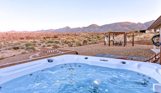 Joshua Tree Desert Retreat