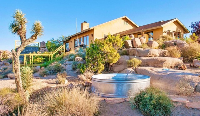 Joshua Tree Oasis with Boho Design, BBQ, Hot Tub & Backyard Trail Access