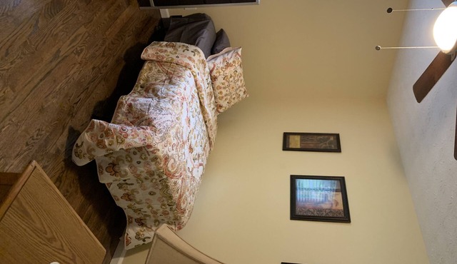 Journey’s Pad minutes to Atlanta Metro Studios