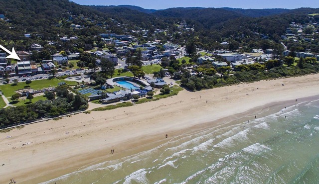 Joy Apartment 5 - Brand New Beachfront Apartment, Views, Linen, WIFI and More