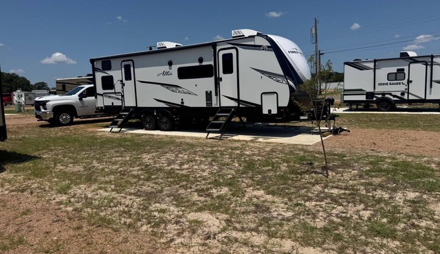 Joy Drive In Movie & RV Resort - East to West - Joy Drive In Movie & RV Resort - East to West
