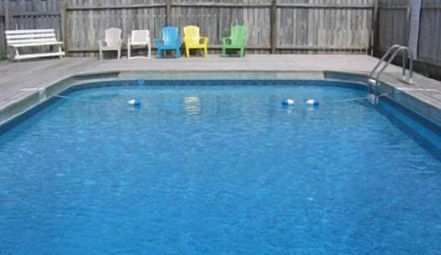 Joyce's Motel & Cottages