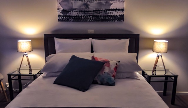 Juliet House - mountain views in the Yarra Valley