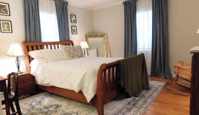 Juliet Manor in Historic Districtnn
