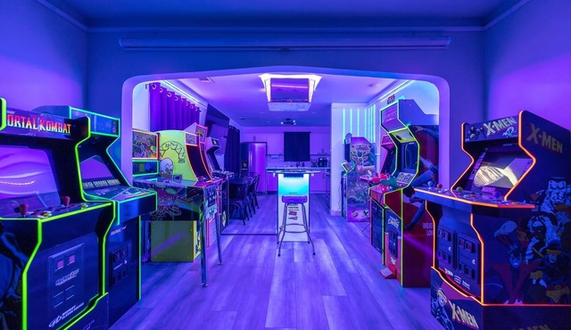 Jumbotron, Arcade, Themed Rooms, Theater