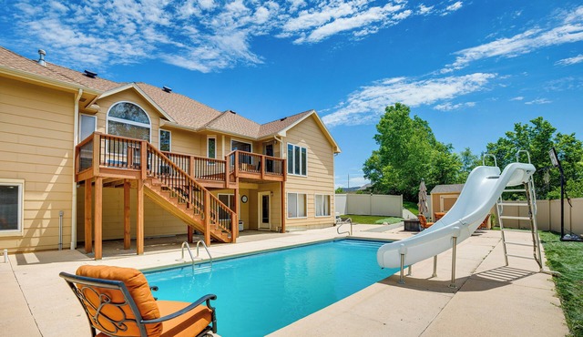 Junction City Home w/Hot Tub - Near Milford Lake!