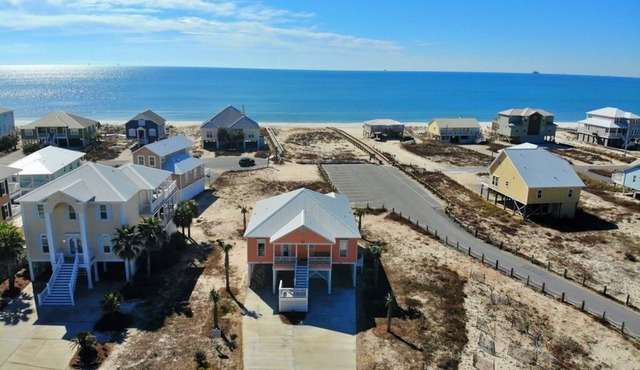 June 13 Week Open! Views! Pools/Tennis/Pickleball