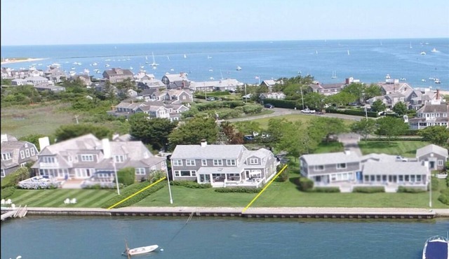 June on Nantucket Harbor, Easton St. 5 bedrooms
