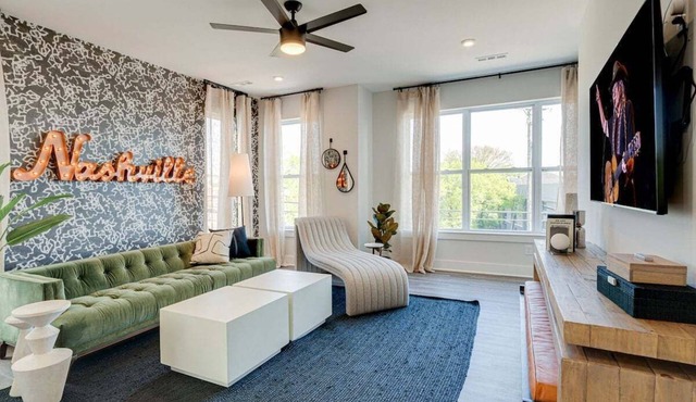 Jungle Country 5625–Modern Charm-Sleeps 8