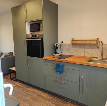 Jungle Loft - 3 min Beauvais Airport - Parking privé - Arrivée autonome