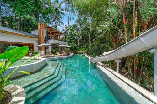 Jungle Oasis - Luxury Jungle View Villas in Ubud