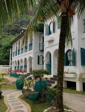 JungleRiverHouse & JungleRiverResort