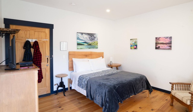 Junior suite in a Cozy boutique hotel in Hinesburg, Vermont