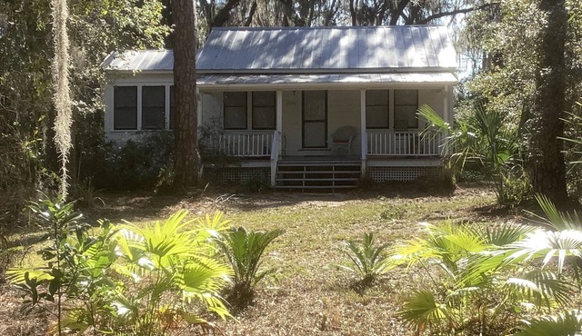 Juniper Cottage — In the Heart of Old Florida