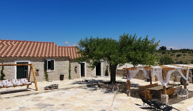 Juniper Stone Cottage by Villas Guide