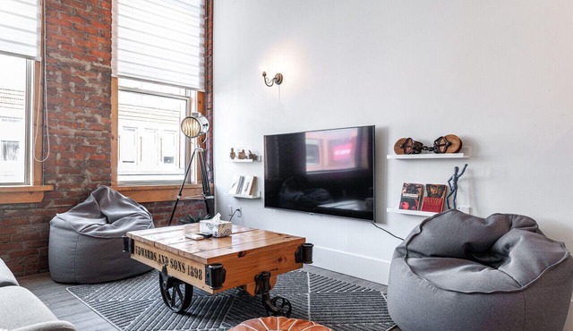 Juno Lofts: Memories of Chelsea