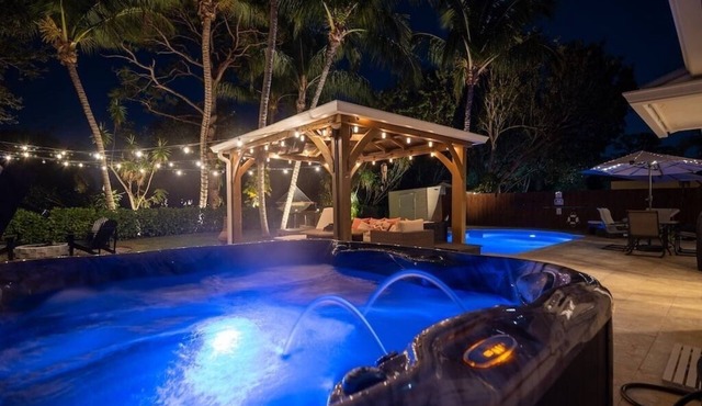 Jupiter Beach Paradise: Luxury & Adventure