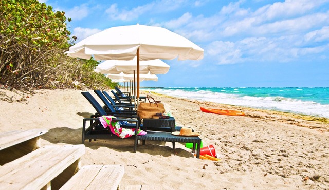 Jupiter Beach Resort & Spa