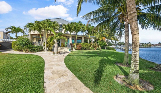 Jupiter Compound On The River