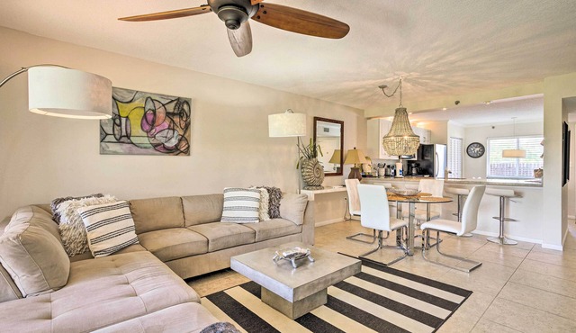 Jupiter Condo w/Pool Access, Walk to Beach!