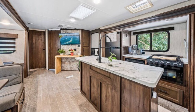 Jupiter Farms Cottage -Pet friendly, Beach 15 mins