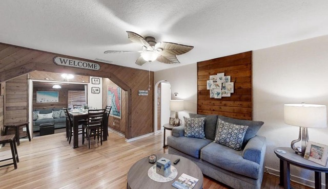 Jupiter Pines Cottage