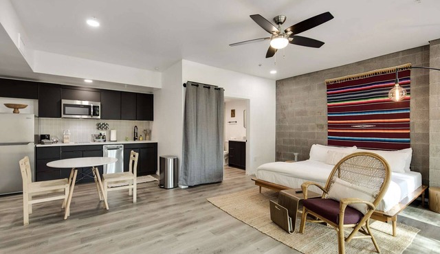 Jupiter's Studio Apartment with Pool!