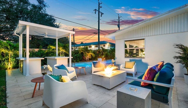 Jupiter Sands | Tequesta | Heated Pool + Spa!