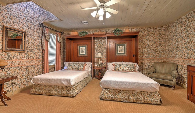 Jury Room at The Historic Eureka Inn and Event Center