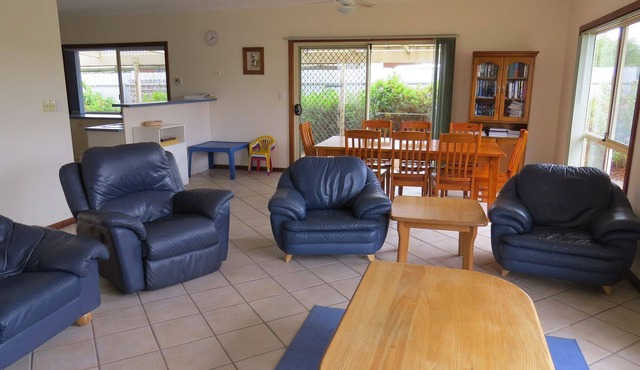 Juscruizin - Spacious relaxing house for Beach Getaway