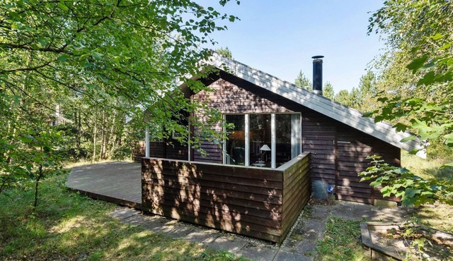 "Jussi" - 3.5km from the sea by Interhome