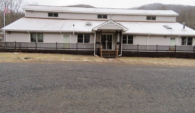 Just 15 minutes from Ricketts Glen State Park, Restaurant and Bed & Breakfast