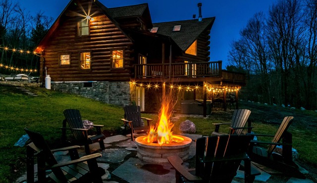 Just 6 minutes from Windham Mountain
