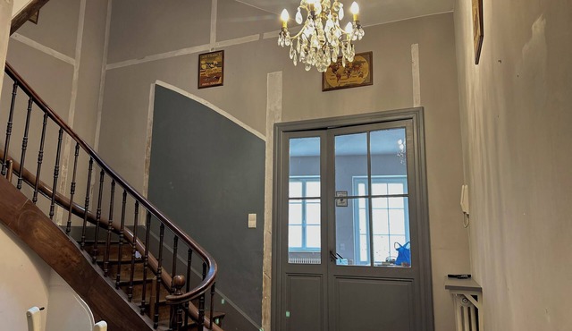 Just a few steps from the center of Condom, a charming house for 14 people.