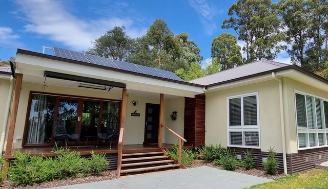 Just a short stroll to Marysville Township.