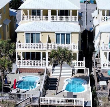 Just Beachy - 5 Bedroom 5 Bathroom Beach Front Home! Sleeps 20 home