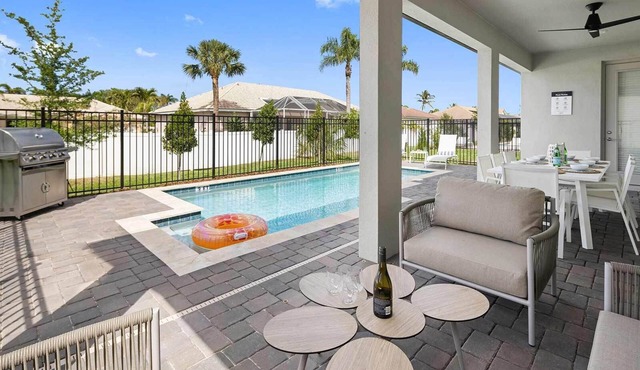 Just Beachy | New! 5BR Beach House with Under-the-Sea Theme Room + More