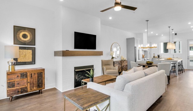 Just Built 3 Bedroom Townhome with Rooftop Patio