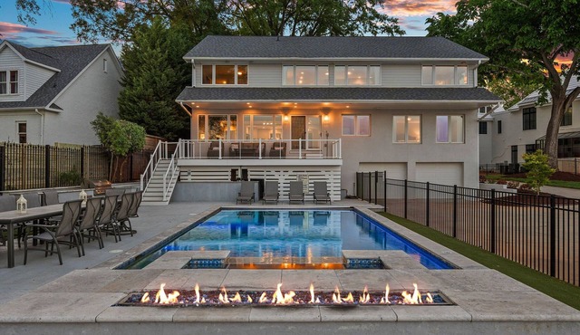 Just Coasting by SoCharm | Relaxing Lakeside Retreat on Lake Norman
