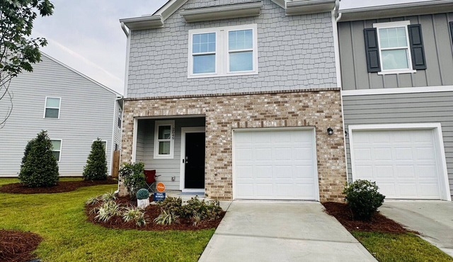 Just Launched , NEW TOWNHOUSE, Great location!