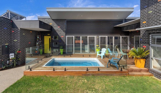 JUST LISTED - BOOK NOW!nnTHE WOW FACTOR - WITH INGROUND POOL - PET FREINDLY