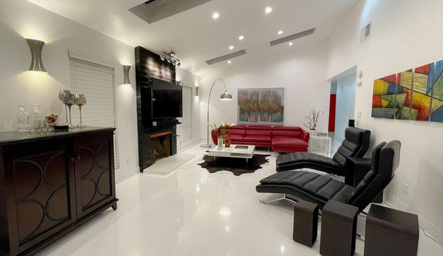 Just listed - The Enticing Villa Cardona, Magnesia Falls, Rancho Mirage