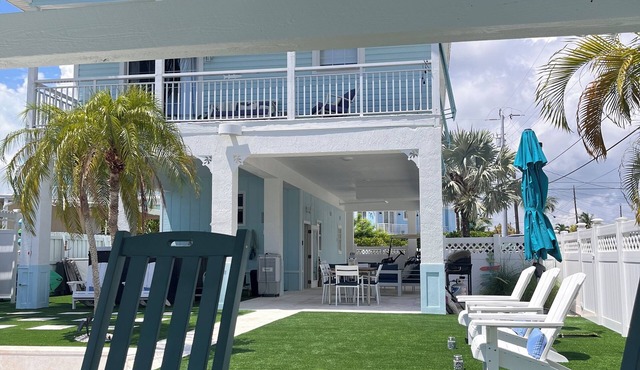 Just open for Xmas’24 & New Year ‘25, 3-2 Waterfront Paradise Keys House.MM103