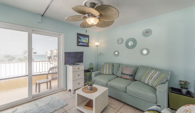 Just Renovated, New Kitchen & Upgraded Bath - Free WiFi - Surf Song