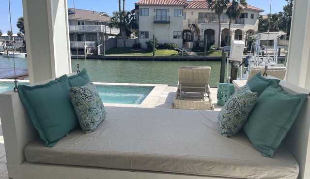 Just renovated! Premier location - 6 bedrooms, amazing views, wide canal, POOL!