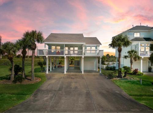 Just Right - Beach House in Pirates Beach West