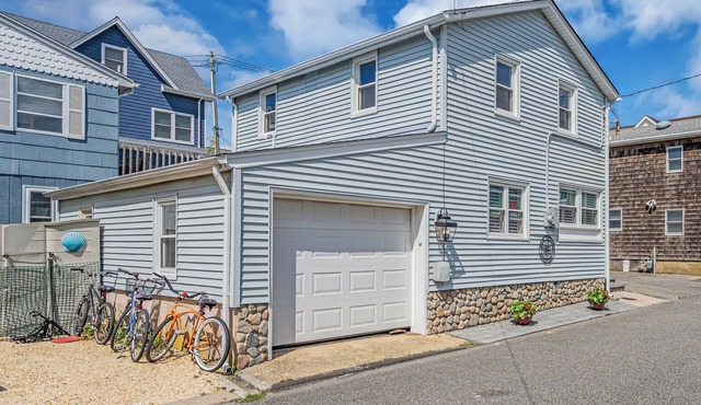 Just steps to the beach!