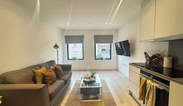 JVL | 1BED Flat - Venture Lofts (Croydon - CR8 2FQ)