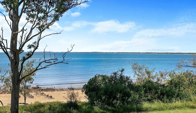 K' Gari Dreaming at point vernon